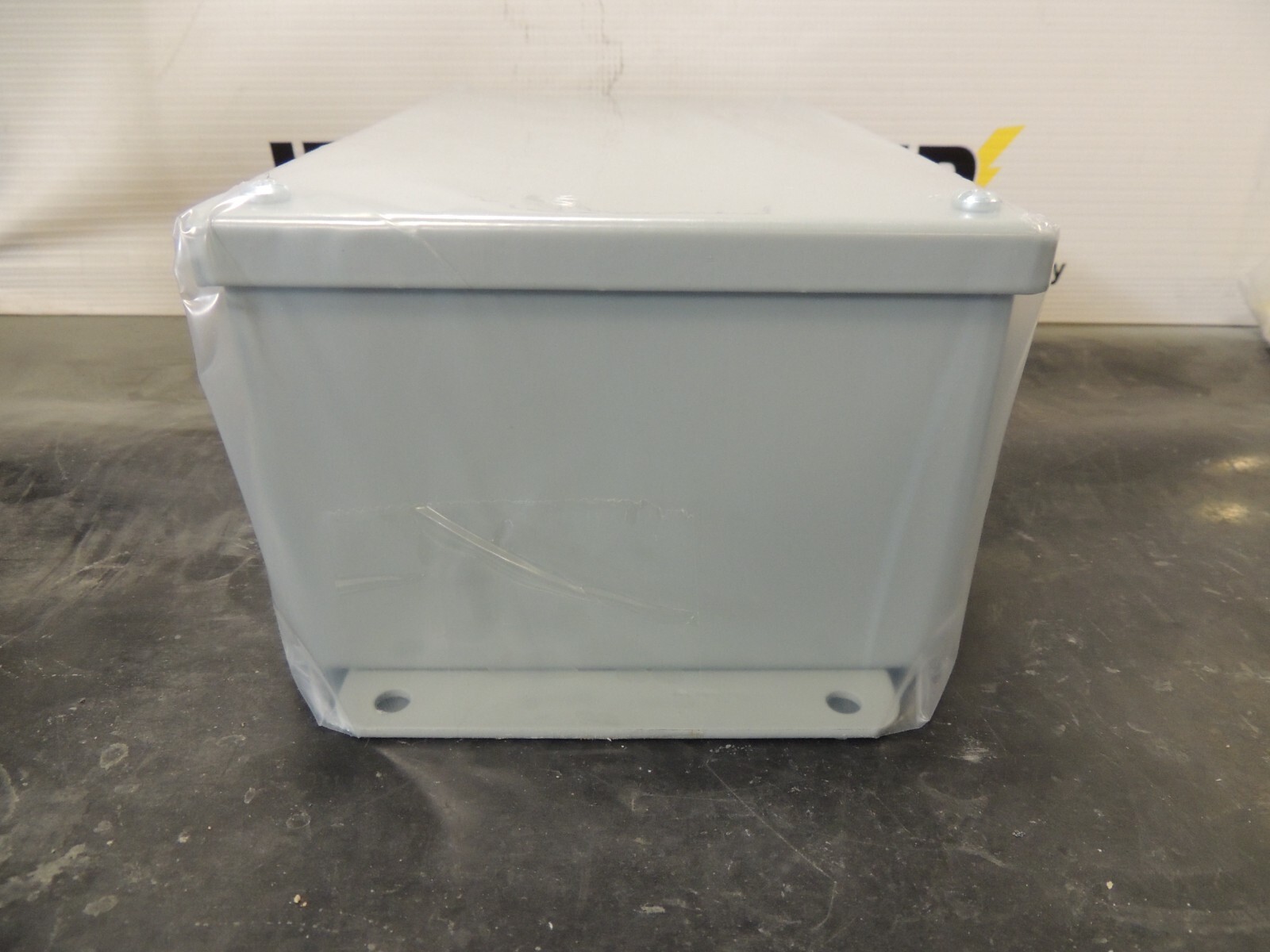 NEW HOFFMAN A1008SC SPECIAL MODEL 10X6X4 SCREW COVER ENCLOSURE CASE OF 4
