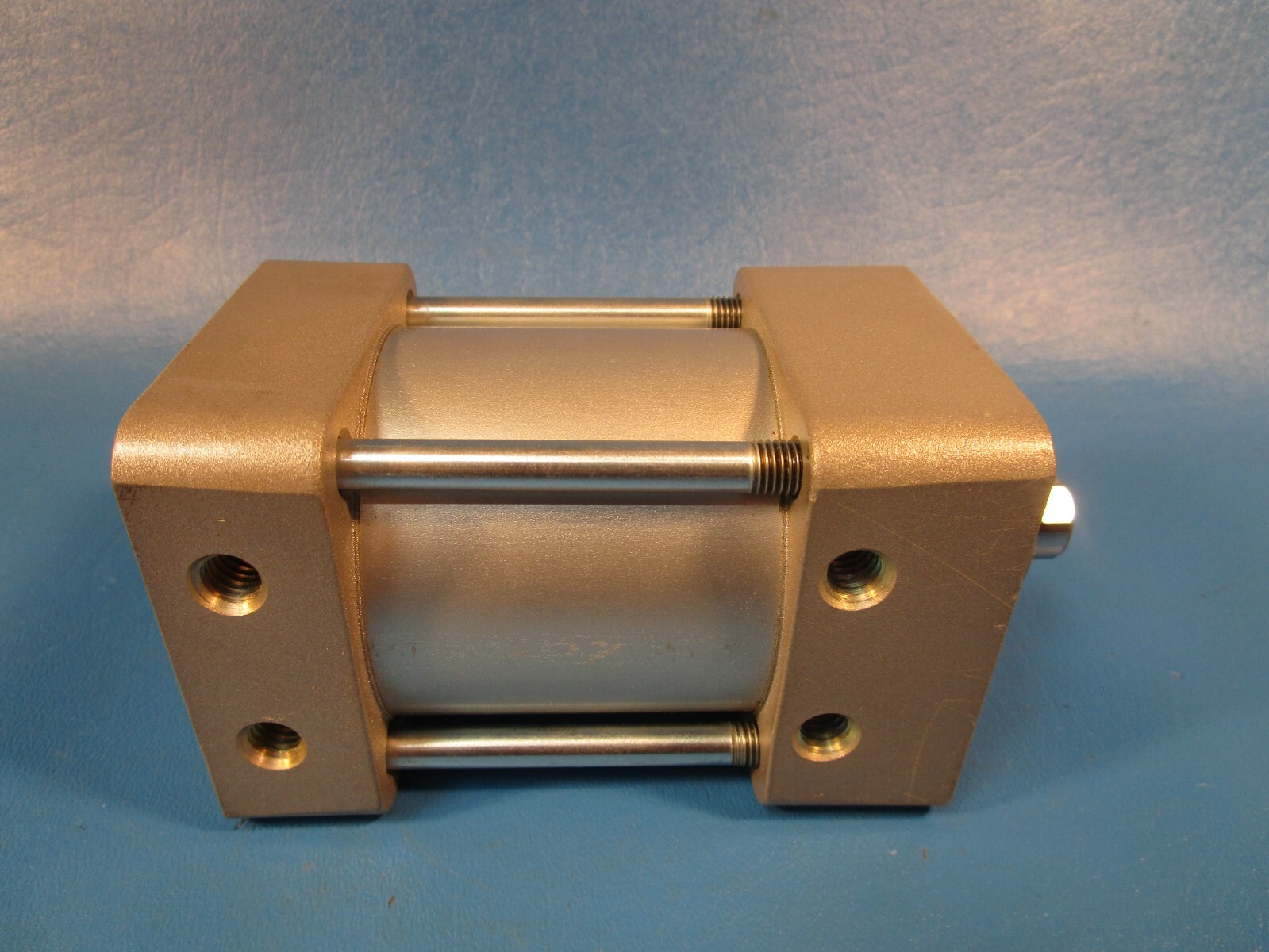 SMC NCA1B250-0100-XA20F, Medium Duty Air Cylinder, 2 ½” Bore