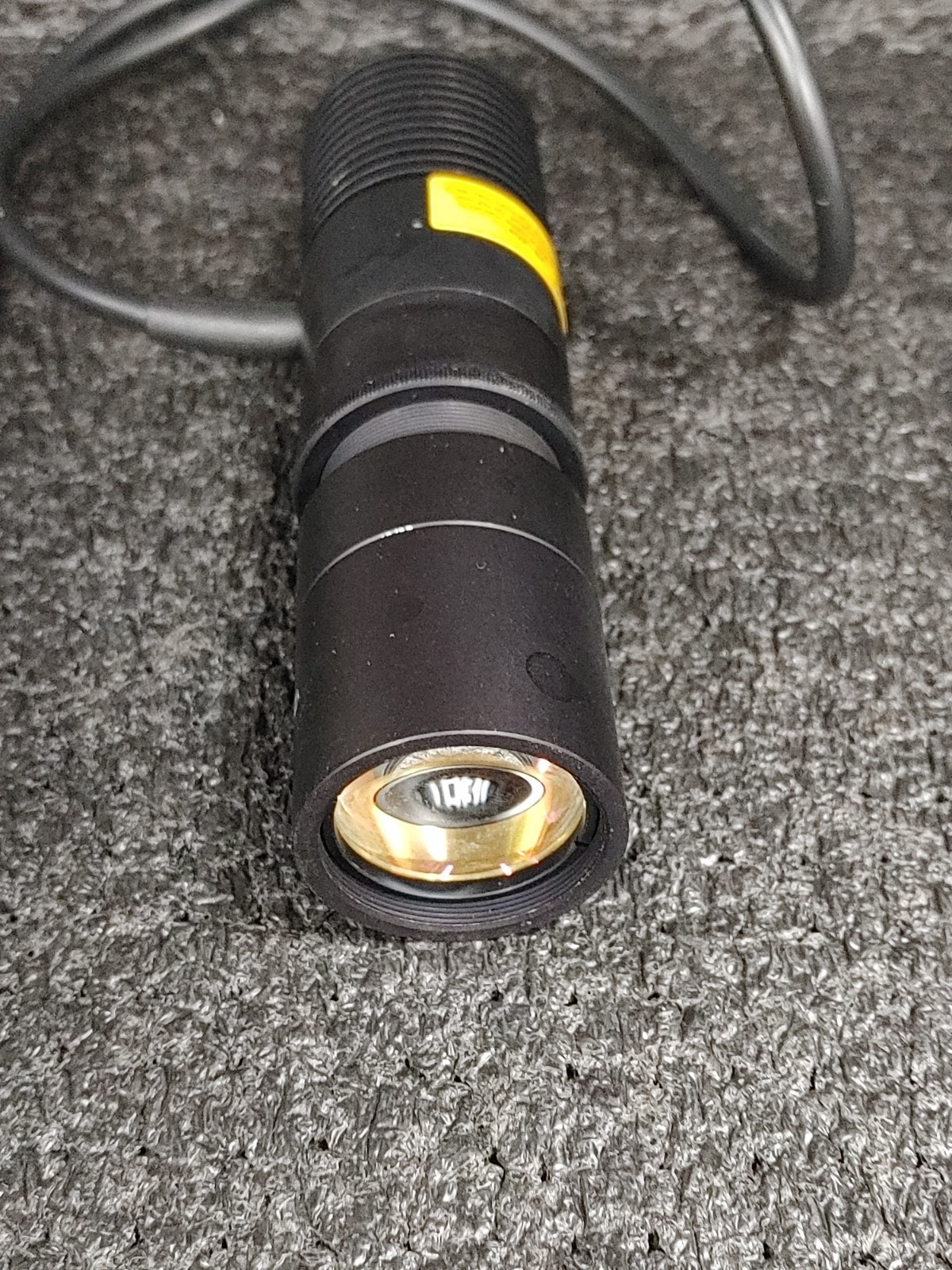 THORLABS M470L3 470 nm 650 mW 1000 mA Mounted LED w Lens Tube and Optic Filter