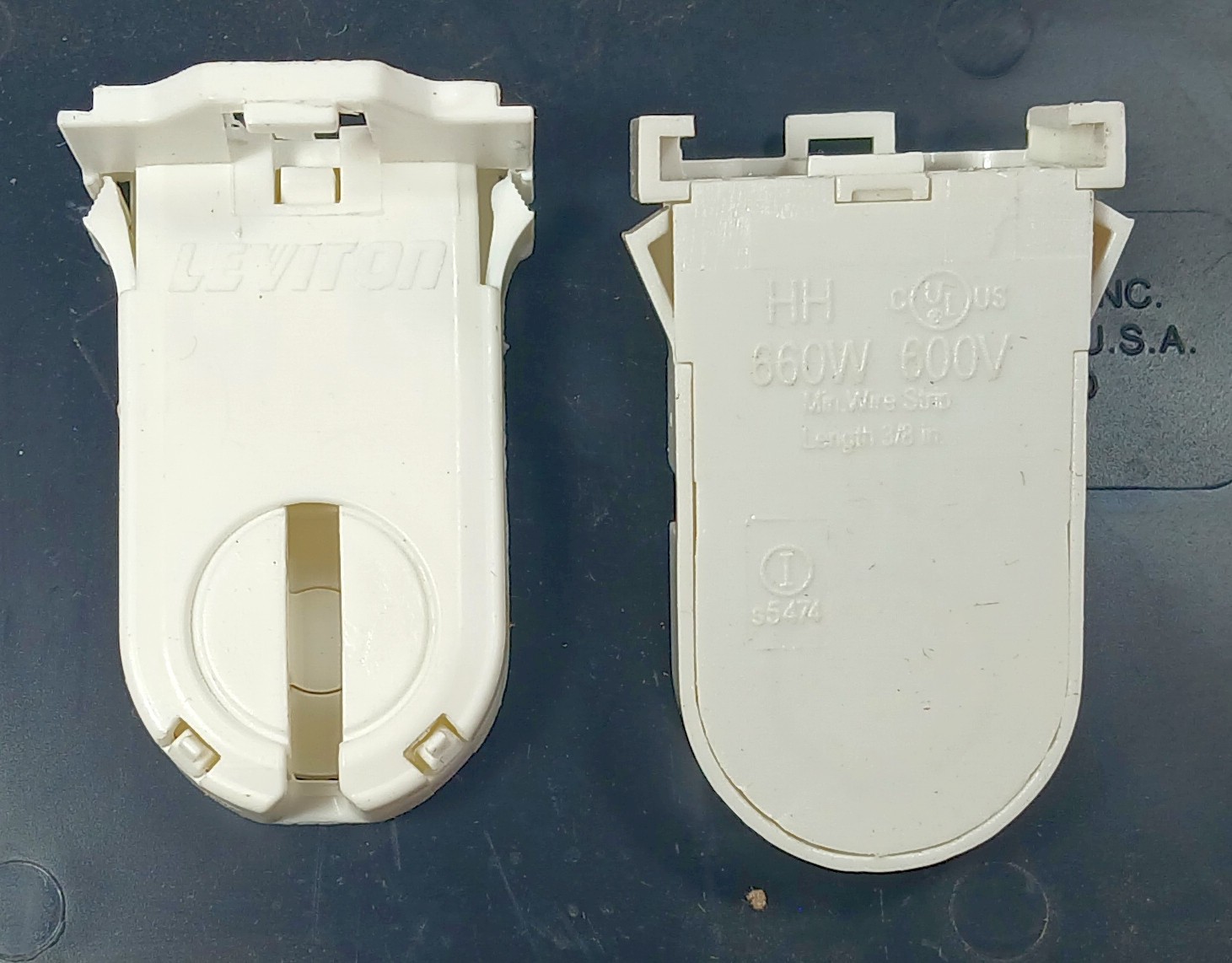 2 NEW LEVITON 23660 T-8/12 FLUORESCENT LAMP HOLDERS NNB ***MAKE OFFER***
