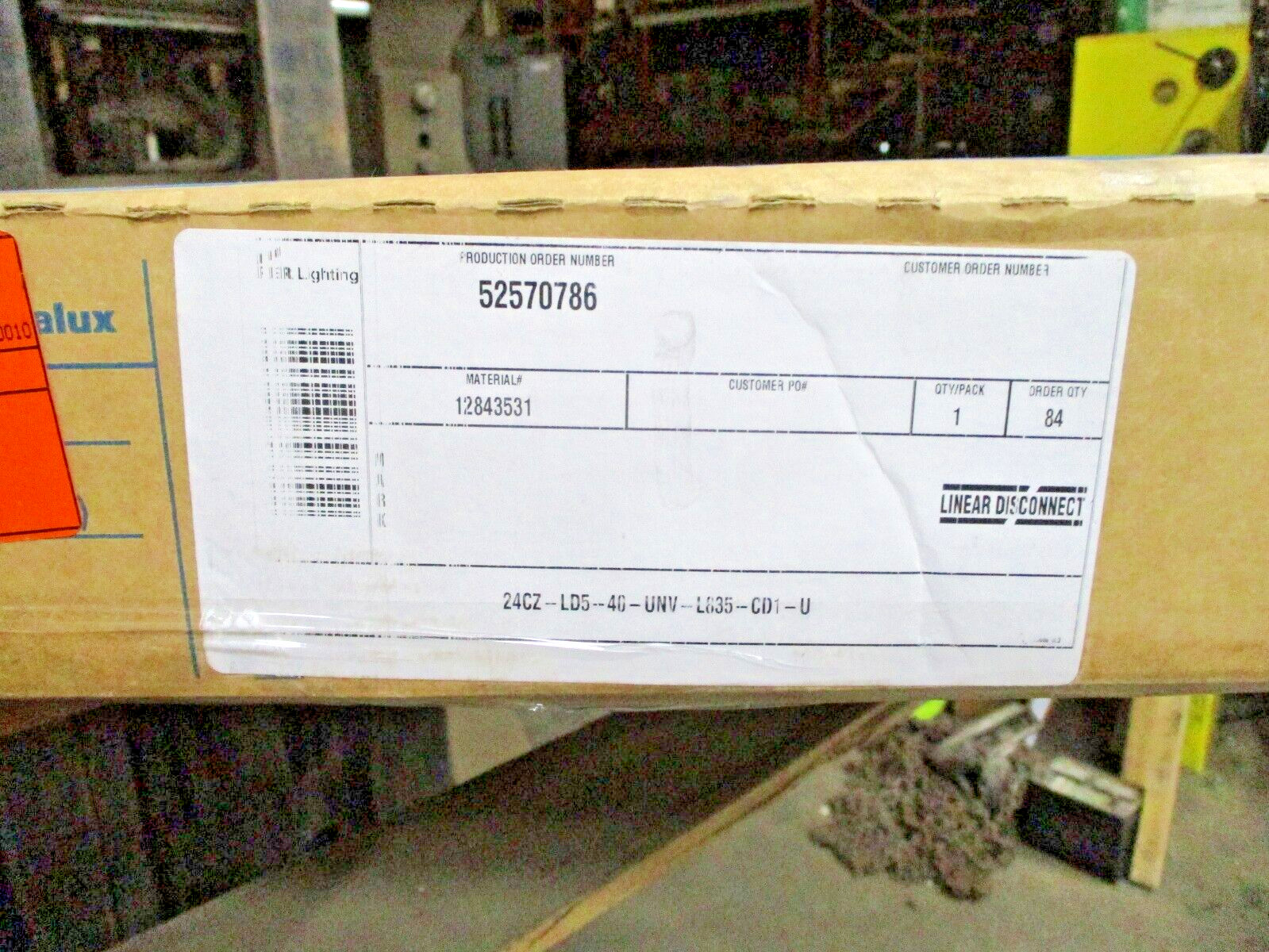 New Eaton Metalux 2′ x 4′ Recessed Troffer 24CZ-LD5-40-UNV-L835-CD1-U A7484ISU