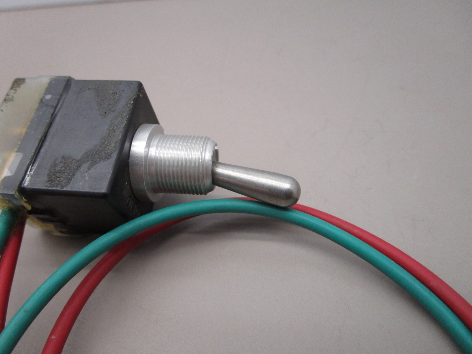 OTTO T7-10011 Toggle Switch 2-Pole 2-Position