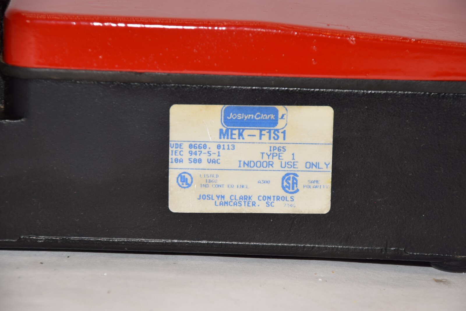 JOSLYN CLARK MEK-F1S1 10A 500Vac Type 1 Foot Petal Indoor Use Only