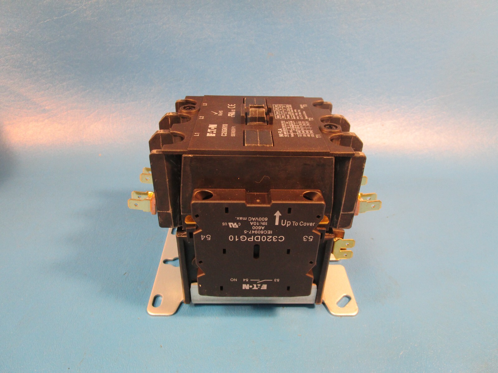Eaton C25GNY8, Definite Purpose Contactors Non-Reversing 3P 90A 120V 50/60Hz