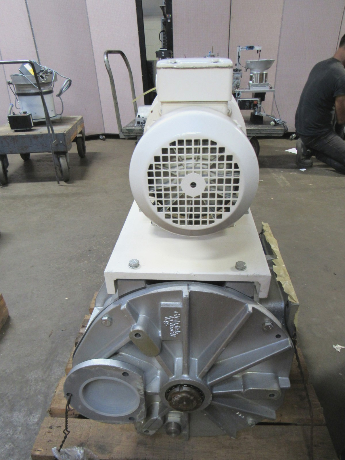 NEW REIMELT ROTARY AIRLOCK VALVE TYPE 66 SCHL.4.20NG 1.5HP 254/440V 10″X4″