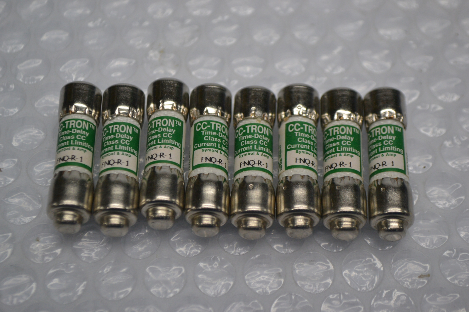 CC TRON FNQ-R-1 FUSE LOT OF 8 NSNP