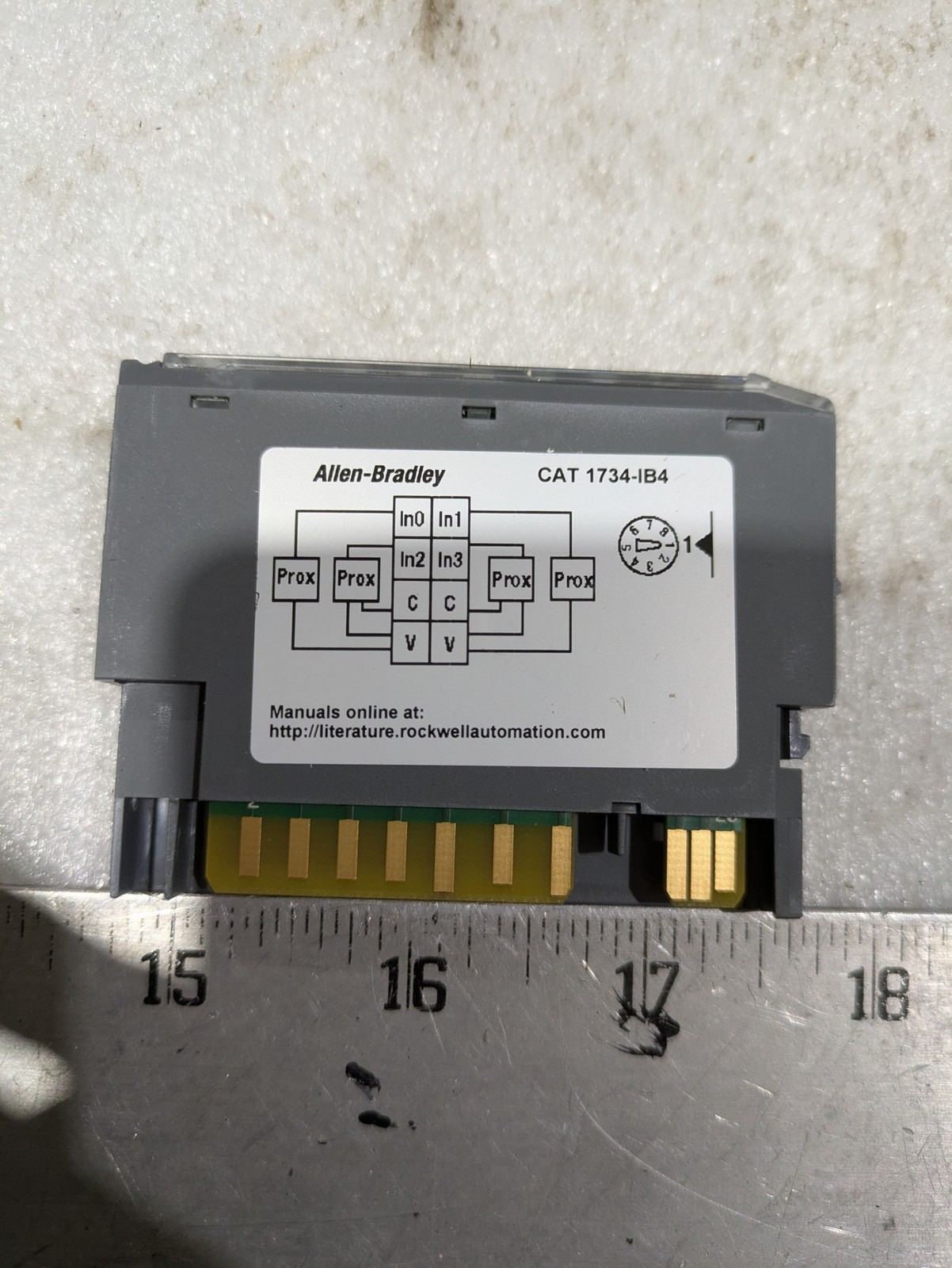 ALLEN-BRADLEY 1734-IB4 SER.D FW 3.031 BACKPLANE 5-24VDC 5-75MA 1306505170