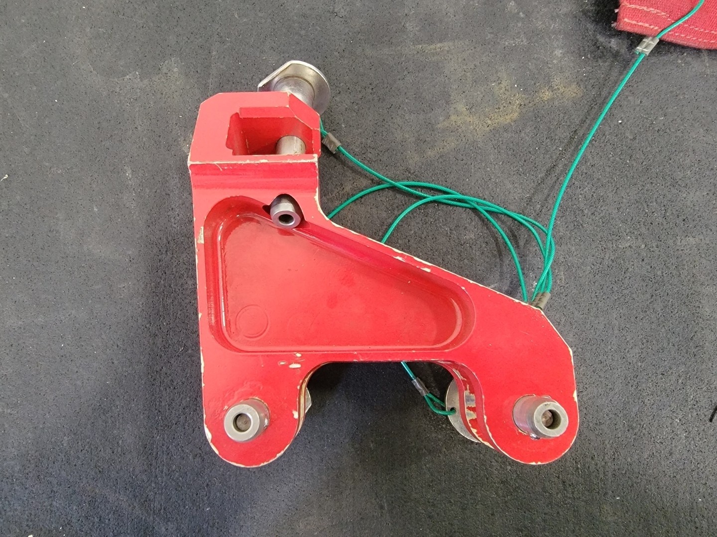 Helicopter Pin Lock for Tow Bar – Specialty Tools
