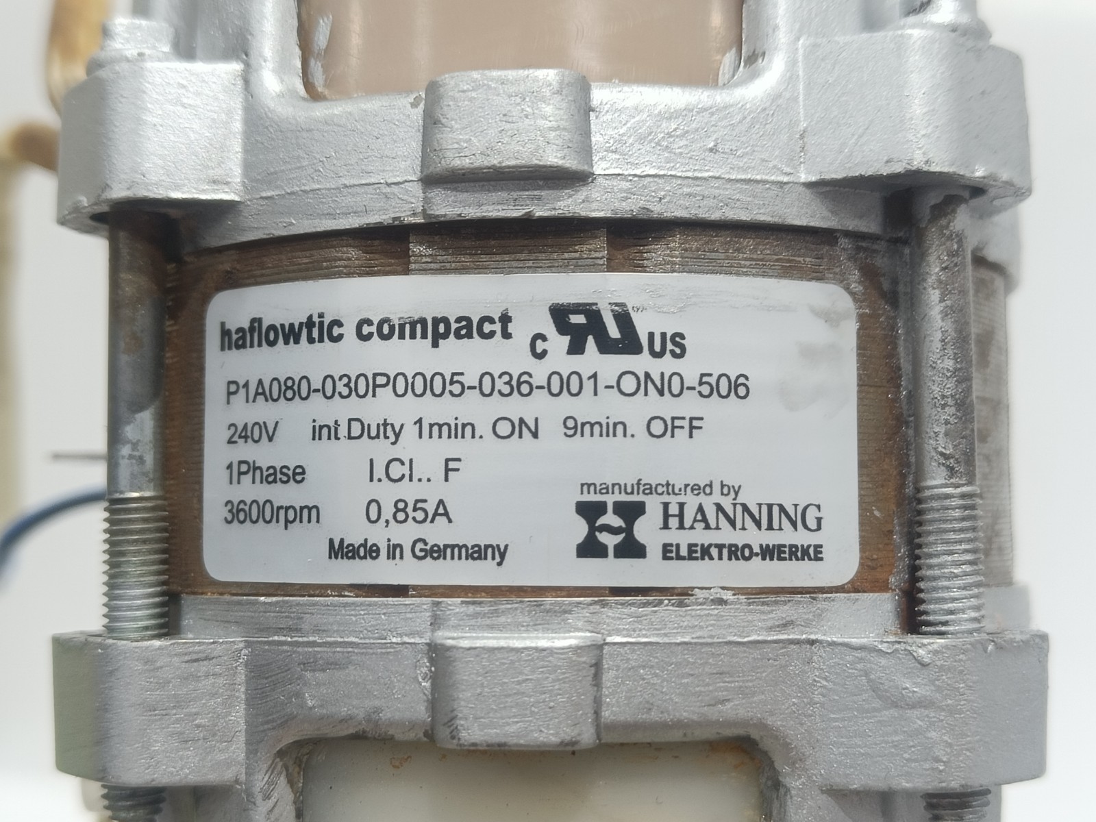 HOBART HALFLOWTIC COMPACT DRAIN WATER PUMP UP30-506 240V 3600 RPM 0,85 A GERMANY