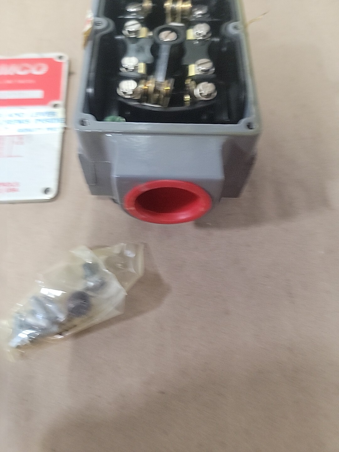 NAMCO EA170-11100 SNAP-LOCK LIMIT SWITCH