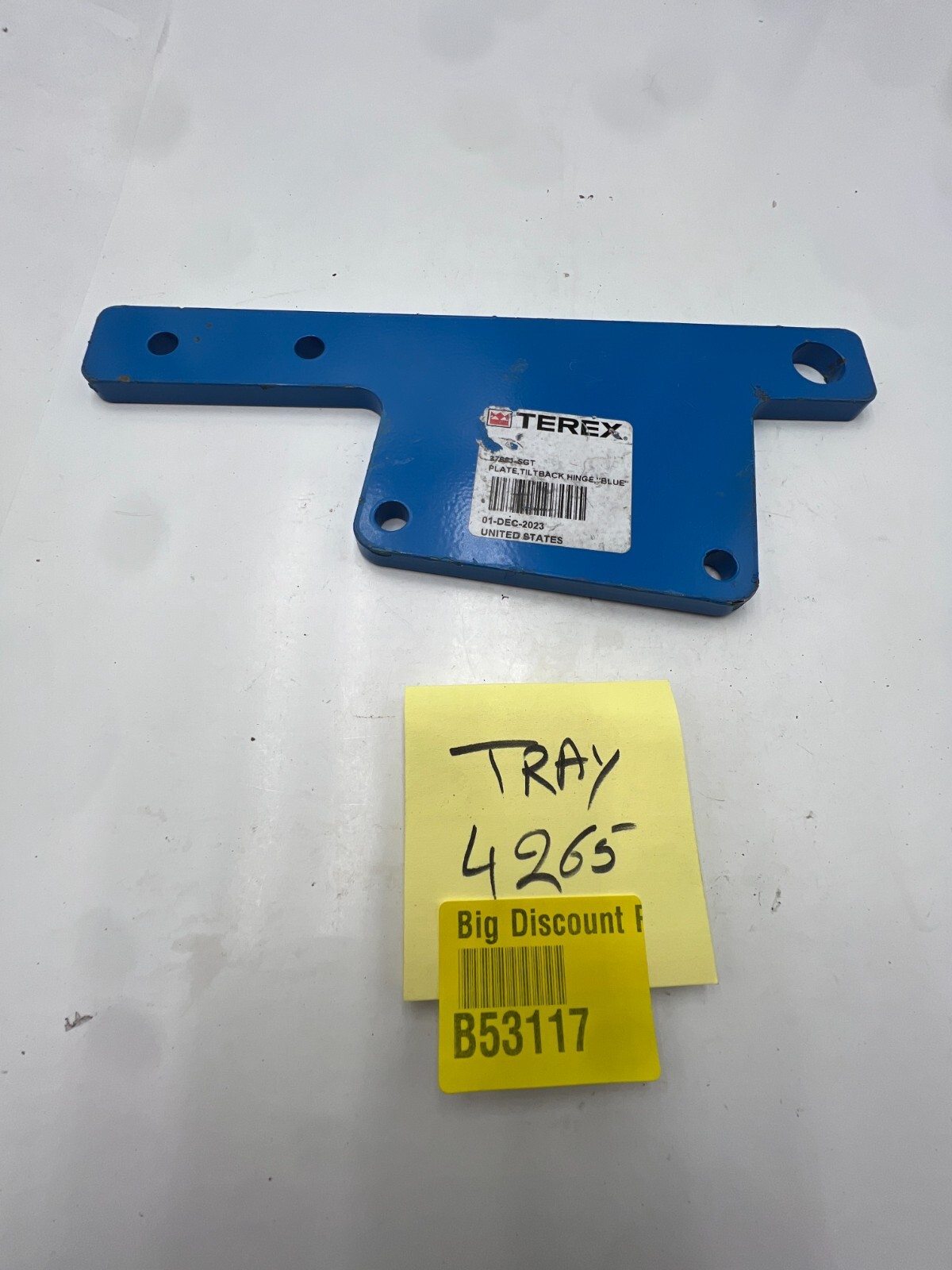 Genuine Terex Plate Tiltback Hinge 37681-SGT 11″ x 4 1/2″ x 4″ x 5″ Blue