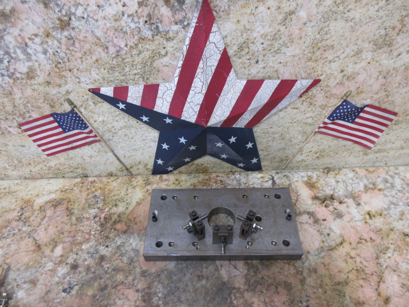 1996 CINCINNATI ARROW 500 CNC MILL SPINDLE TOOL KNOCKOUT BRACKET