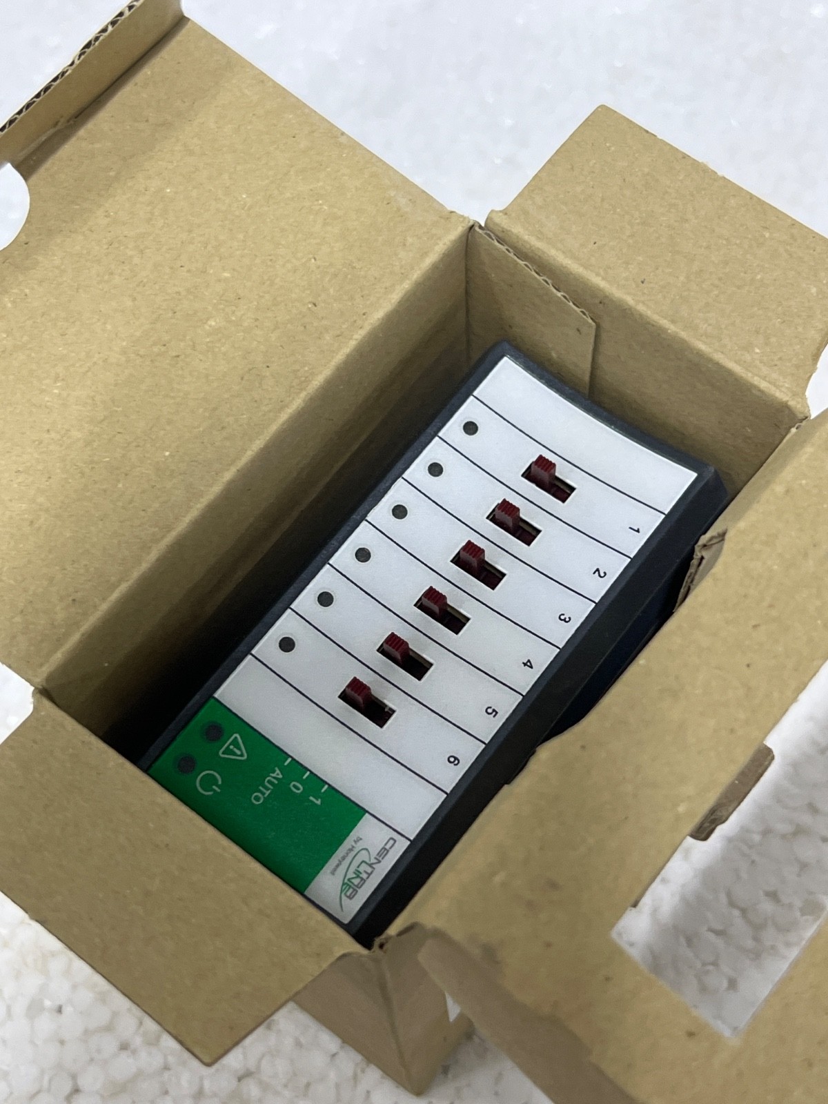 Centra Line By Honeywell CLIOLR824A 6 Relays With Override (LON)