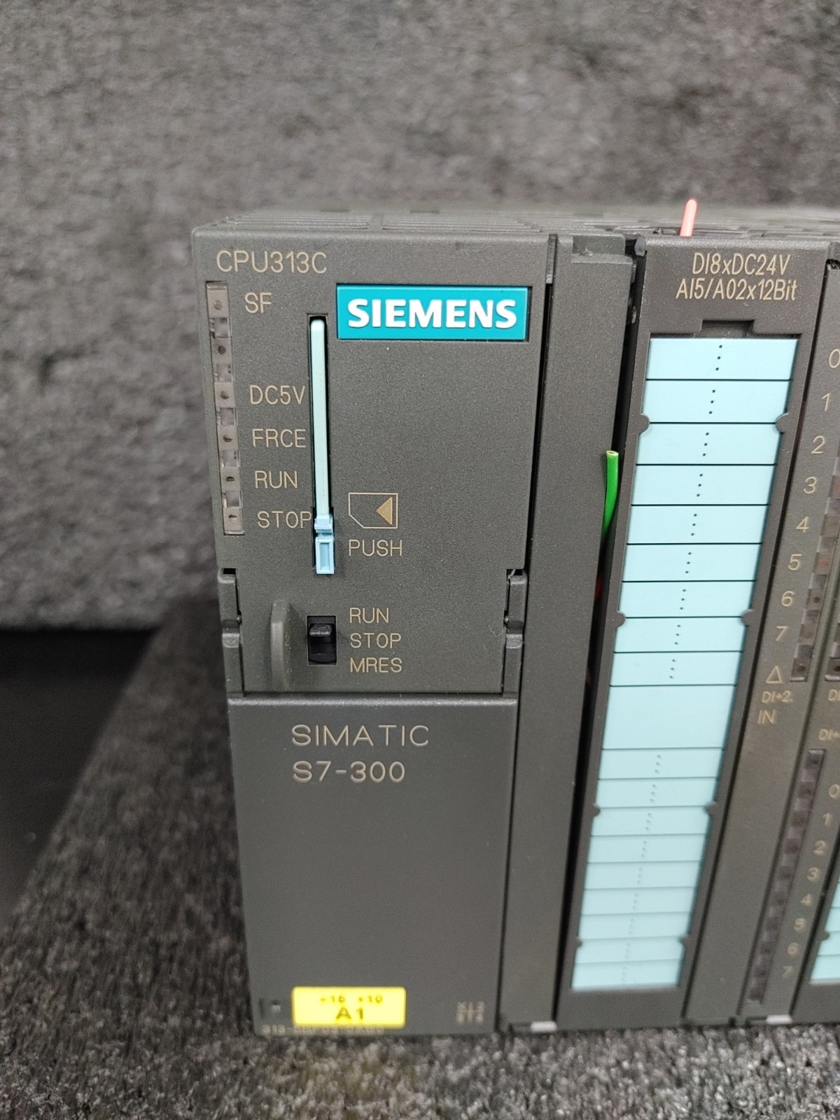 SIEMENS SIMATIC S7 6ES7313-5BF03-0AB0 CPU313C Compact Central Processing Unit