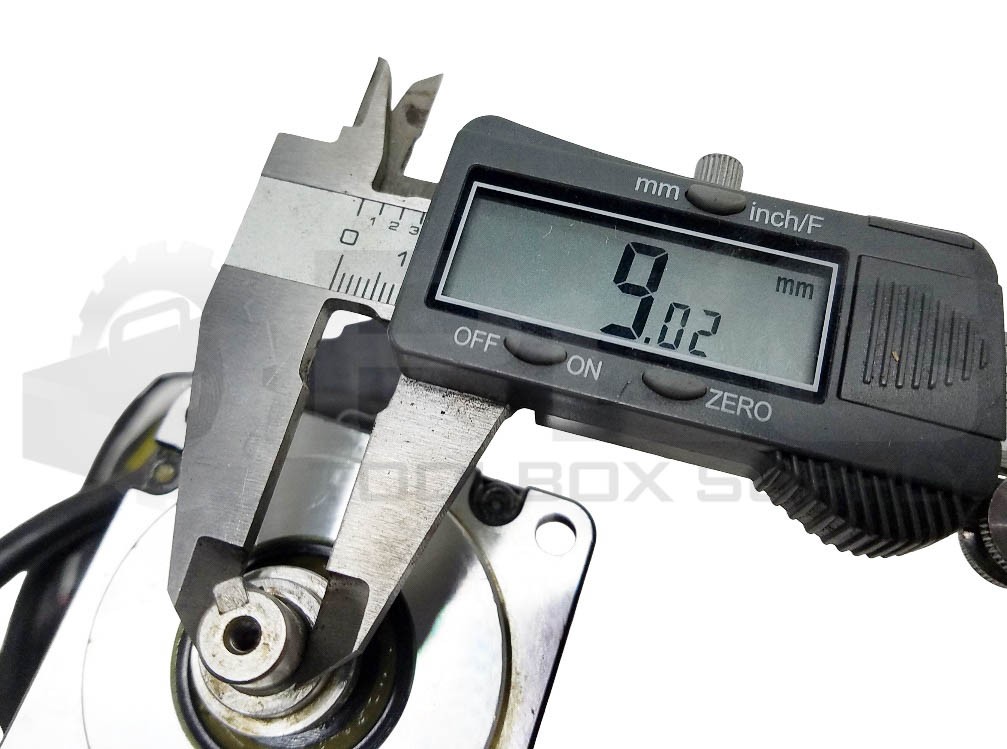 FANUC A06B-0113-B175#0008 AC SERVO MOTOR 0.2kW 3000RPM