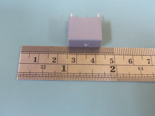 ARCOTRONICS R60II4100AA30K Qty of 40 per Lot FILM MKT P15 1UF 250V 10%; CAP, 1µ