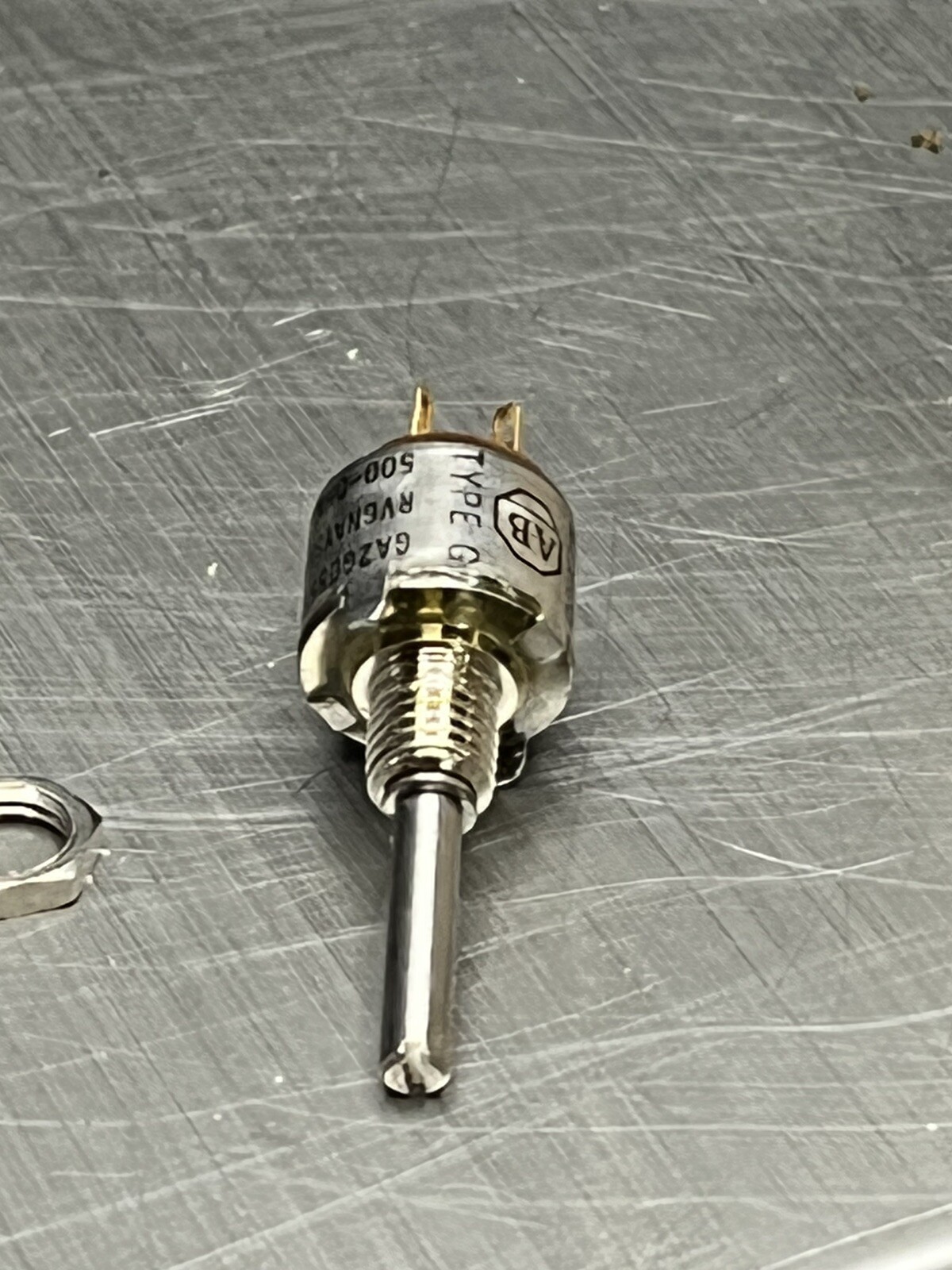 RV6NAYSD501A ALLEN-BRADLEY 25002 Potentiometer 1/2 Watt Linear 500 ohm 10% Tol