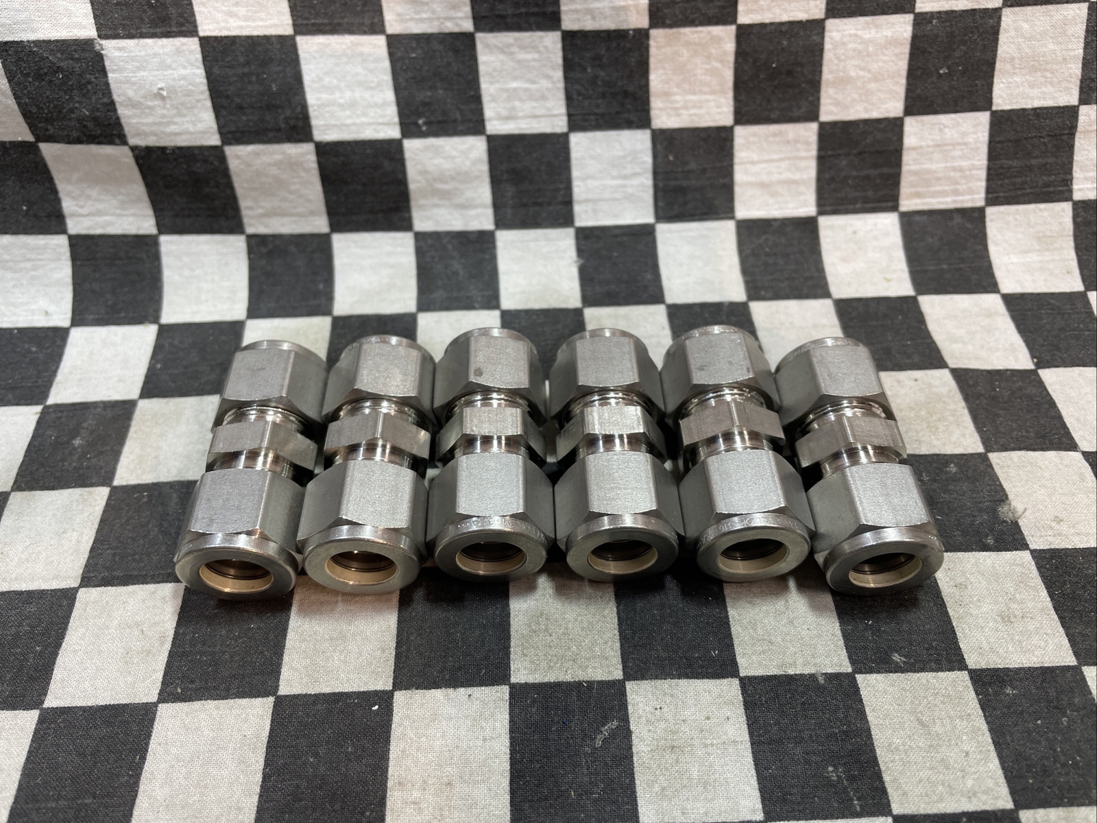 SWAGELOK SS-810-6, UNION 1/2″, SS-810-6, SS8106, LOT OF 6, SHIPSAMEDAY#1557W1