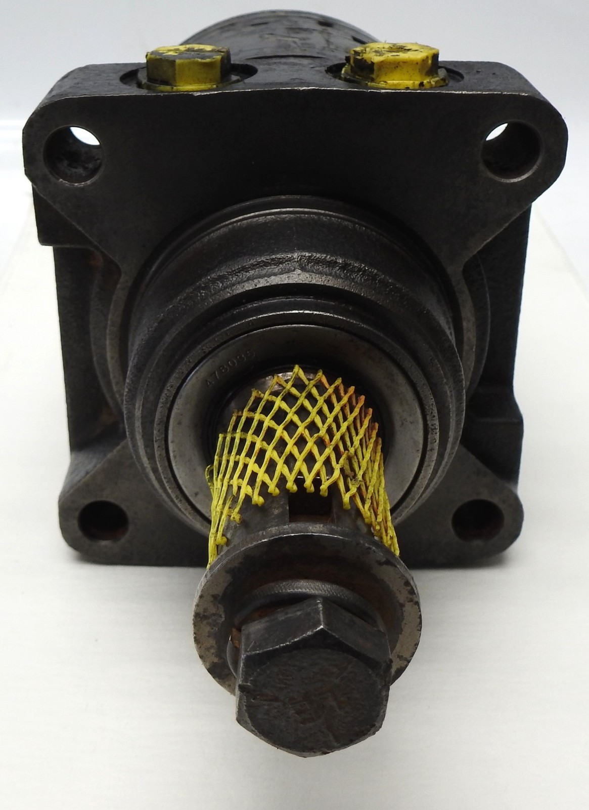 Parker Hydraulic Motor TG0280US030AAAA TG0280 Series (4 Bolt, 1-1/4″ SHAFT)