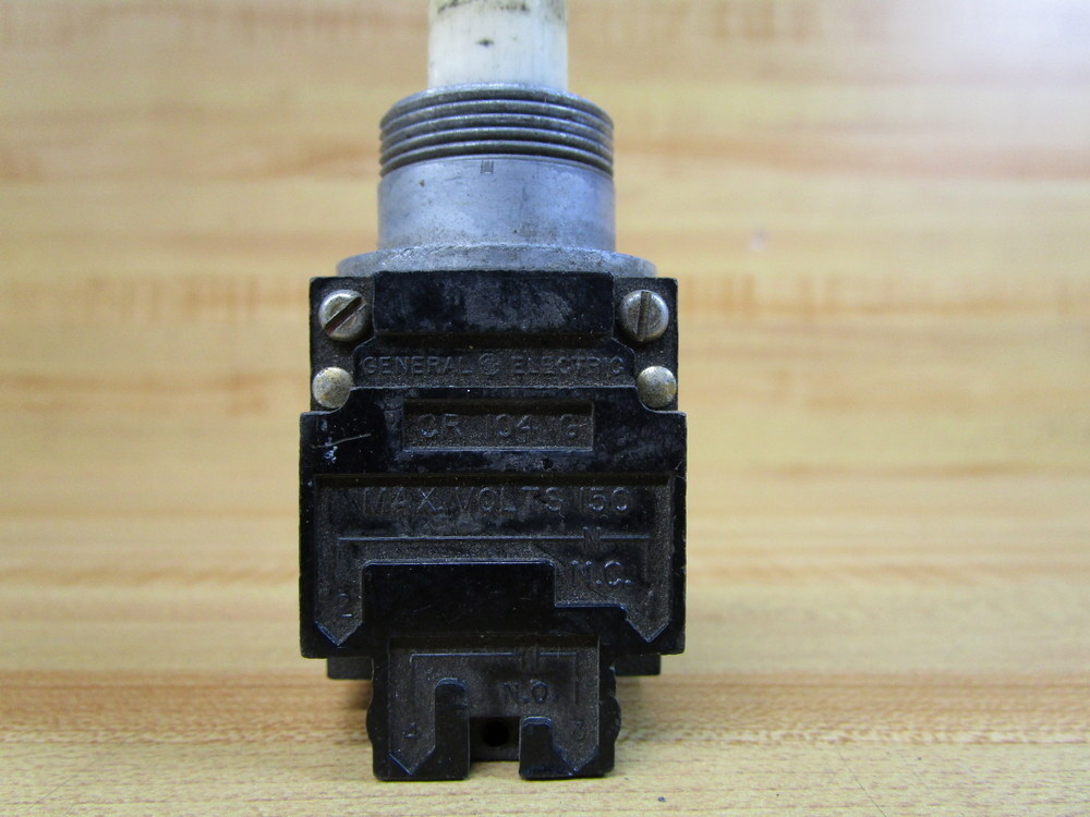 General Electric CR104G-2W GE Push Button CR104G2W