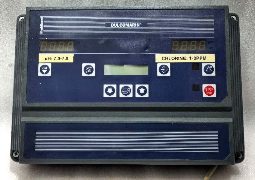 DULCO MARINE PROMINENT FLUID CONTROL DCMB 0W00000E30 SR NO.99018362-040599 230V