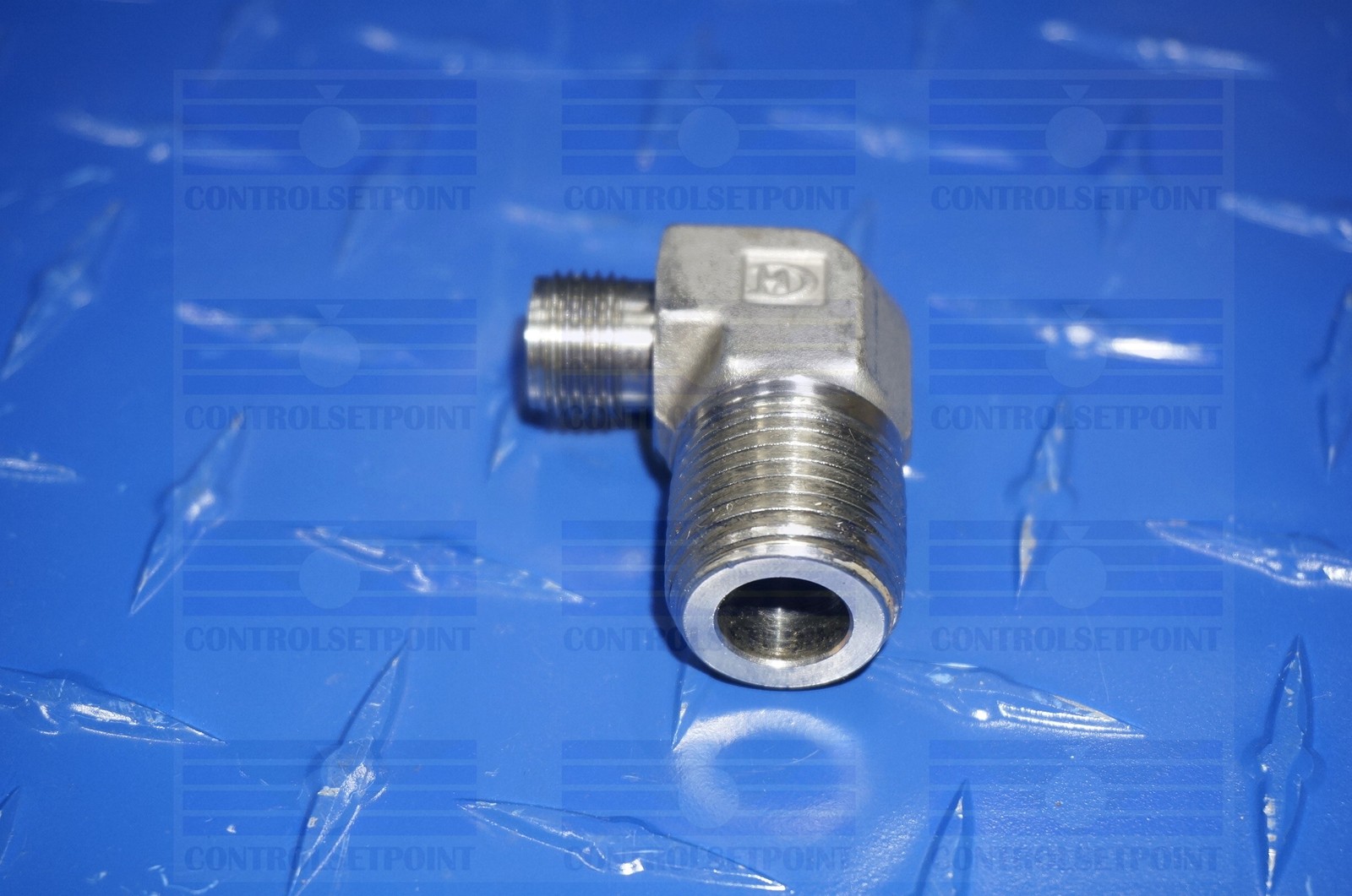 HY-LOK 3/8″ TUBE TO 1/2″ NPT ELBOW MALE TO MALE 316 SST CLMA6-8N-S316