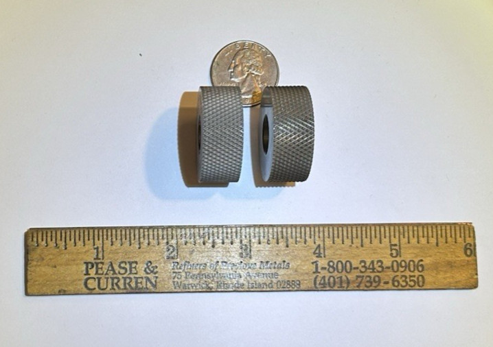 PAIR ACCU TRAK TOOLS 20 TPI KNURLING WHEELS 1 1/4 X 1/2 X 1/2 L&R DIAMOND M&F