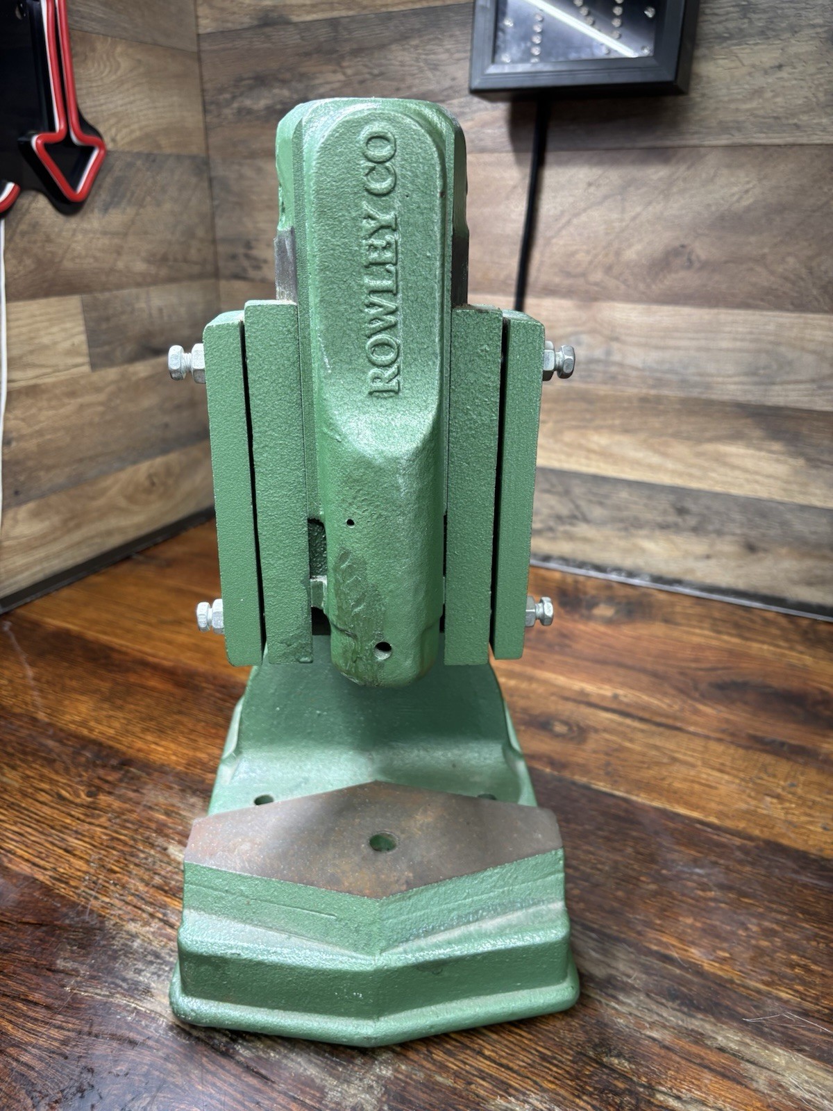 Rowley Company Button / Grommet Press with extras