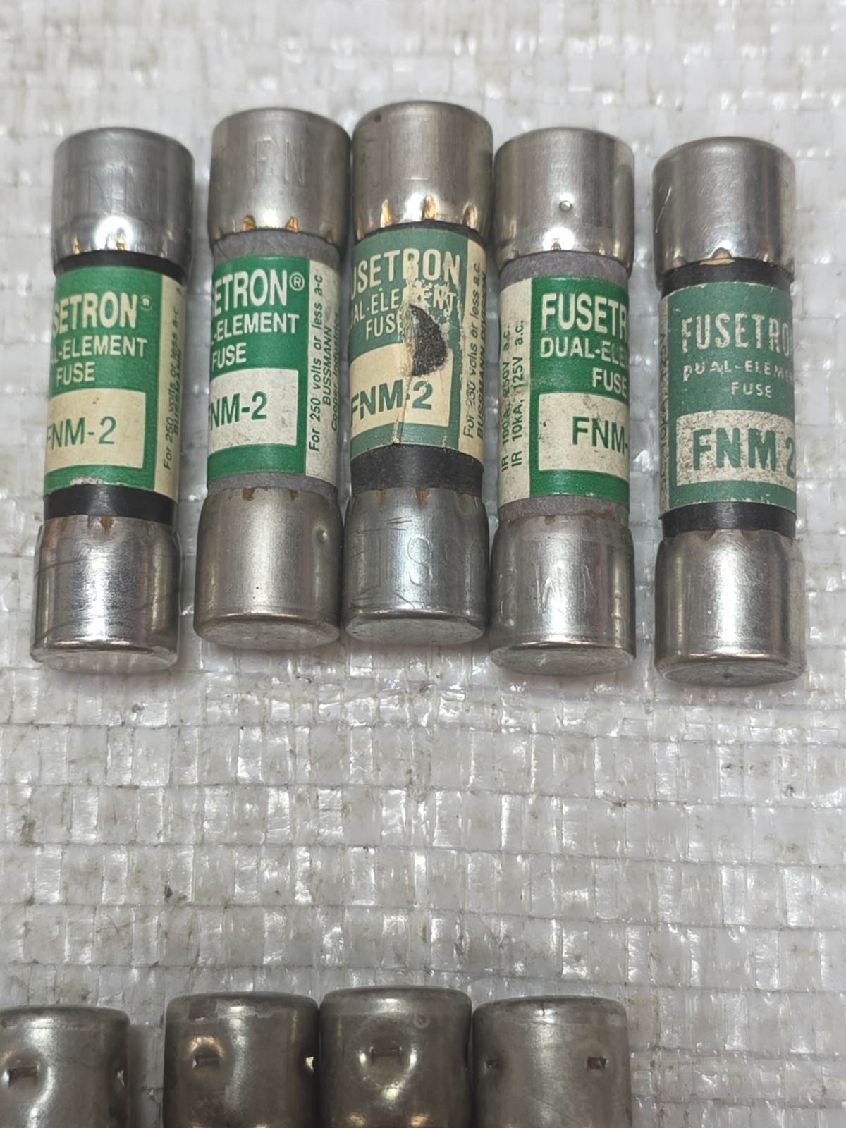 Gould Shawmut Mersen TRM2 Tri-Onic Fuse (Pack of 5) PLUS 10 OTHER 2 AMP FUSE NEW