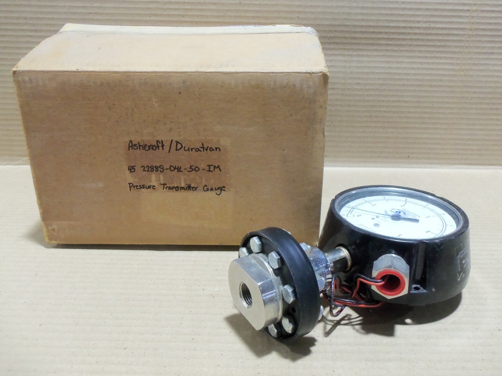 New Ashcroft Duratran 45 2288S-04L-50-IM Pressure Transmitter Gauge 0-5PSI 24Vdc