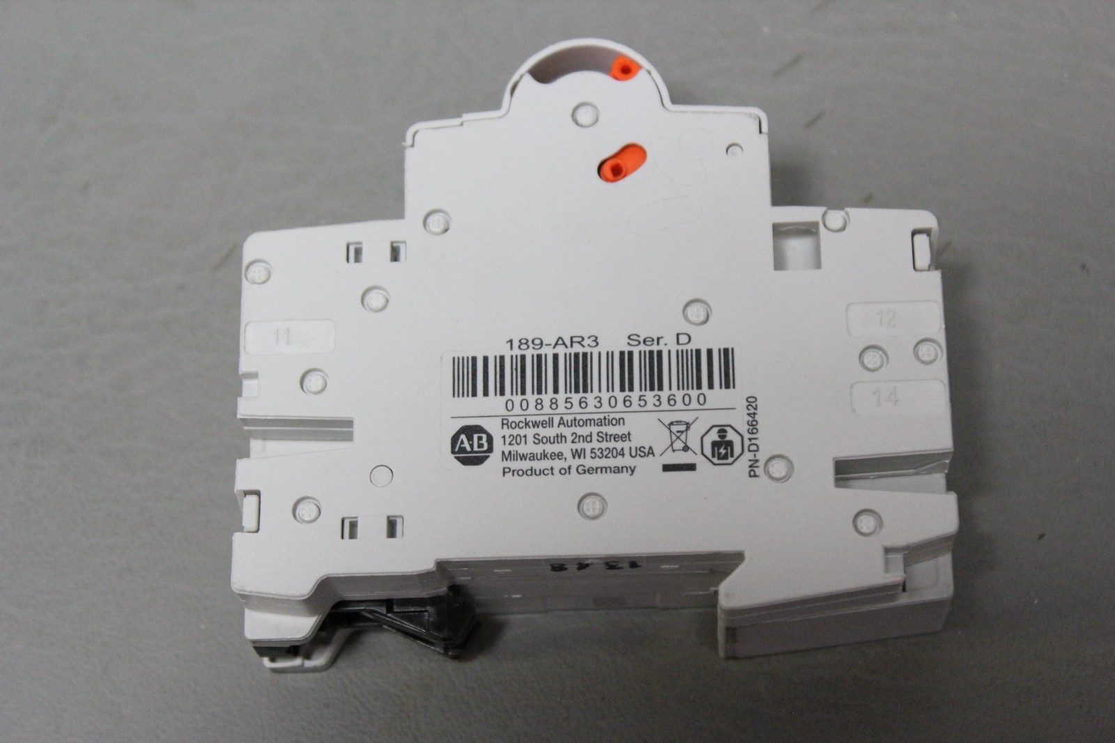 ALLEN BRADLEY 50A CIRCUIT BREAKER W/AUXILIARY CONTACT 1492-SPM1C500 D 189-AR3 D
