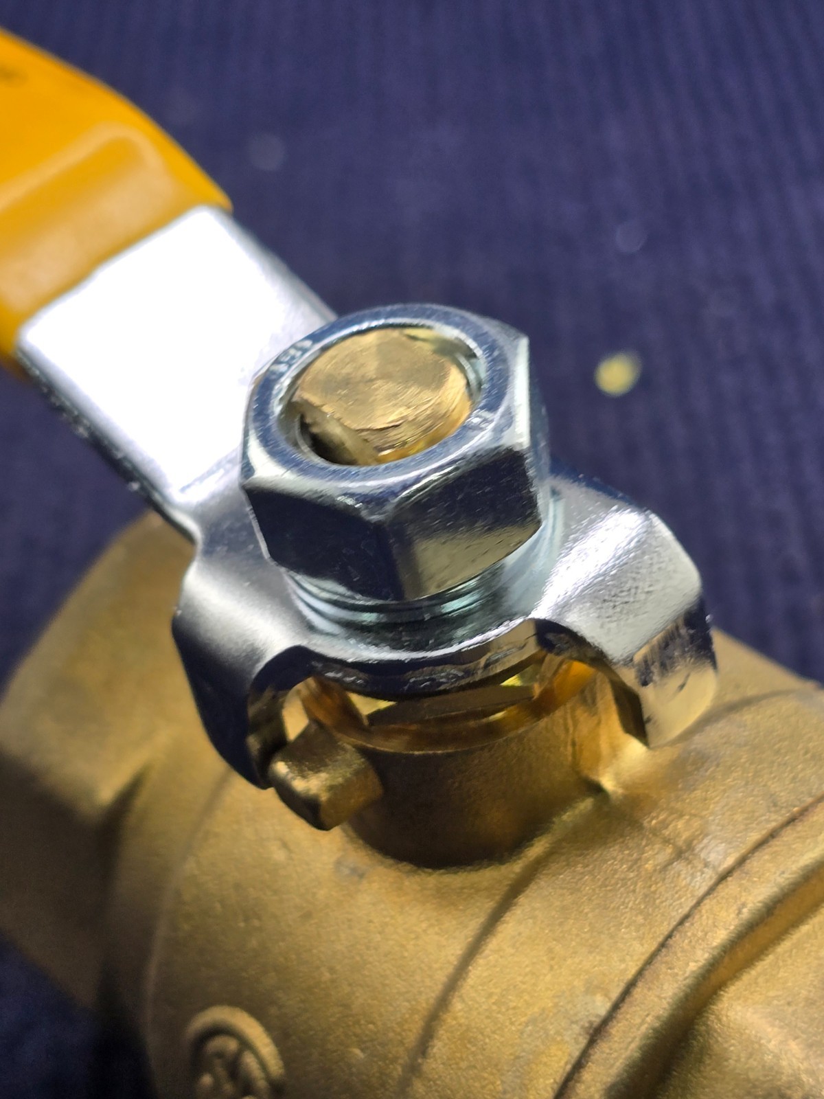BLUEFIN 1-1/2” 600WOG BRASS FULL PORT BALL VALVE 150WSP