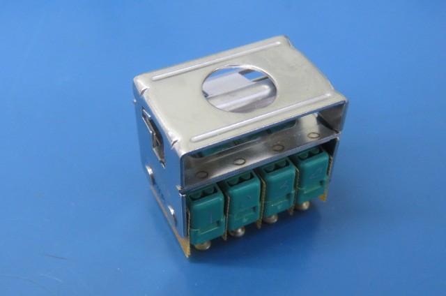 C&K – UNIMAX M22885/11-02 Qty of 1 per Lot C&K M22885/11-02 / 9M-686