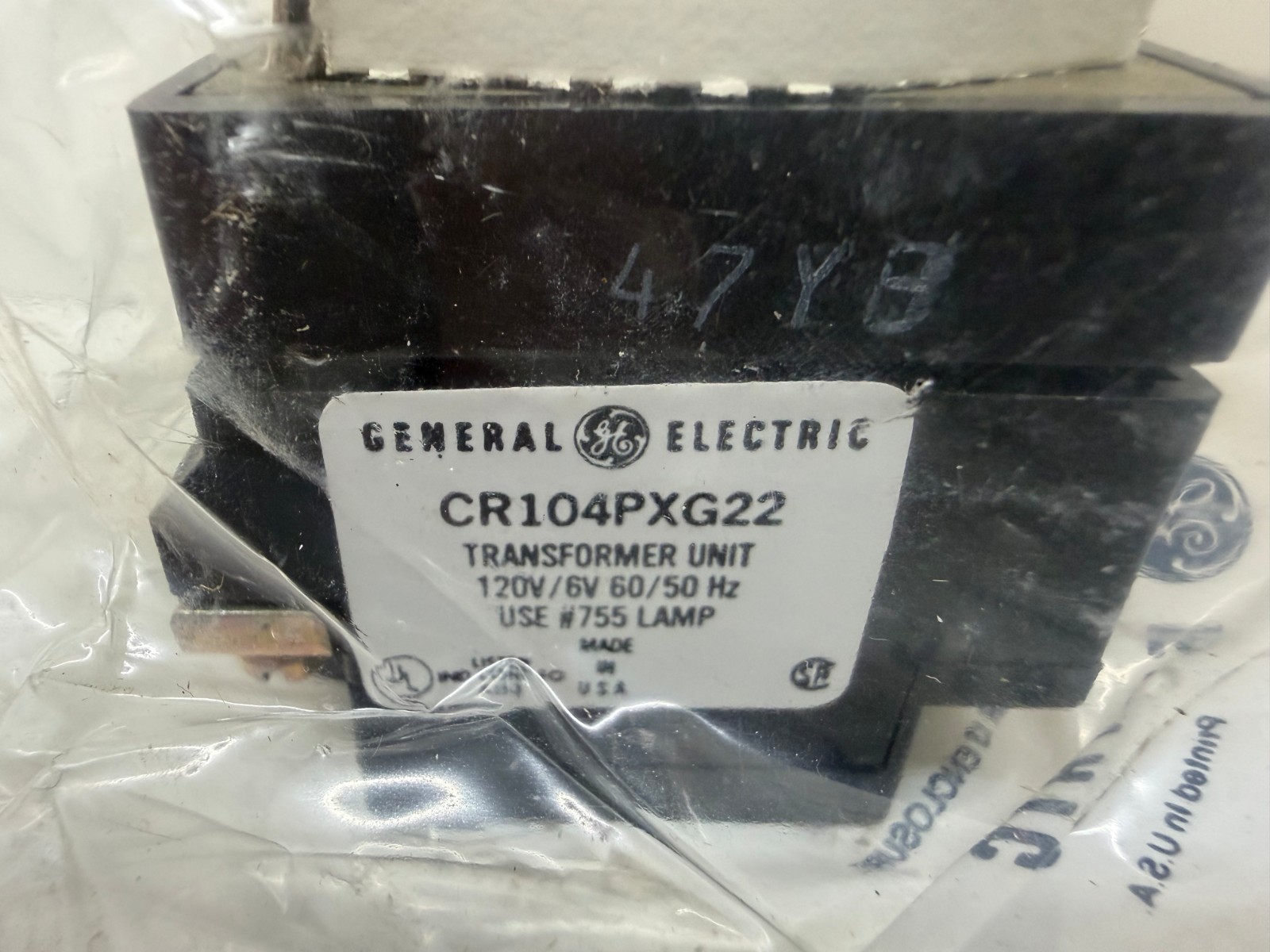 NEW IN BOX! GE 120V RED ILLUMINATED PUSHBUTTON CR104PXG22