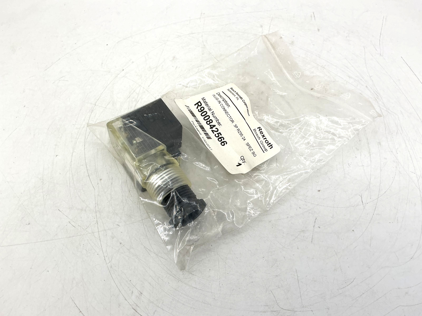 New Bosch Rexroth R900842566 Plug-In Connector 3P 1.5A 24-240VDC/VDC