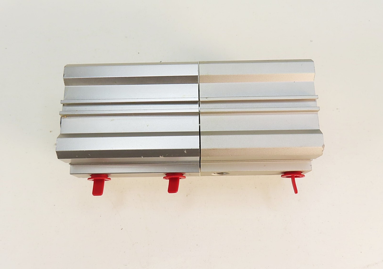 SMC CQ2B40-30+0D-XC11 Pneumatic Cylinder 40mm Bore 30mm Stroke NEW NO BOX