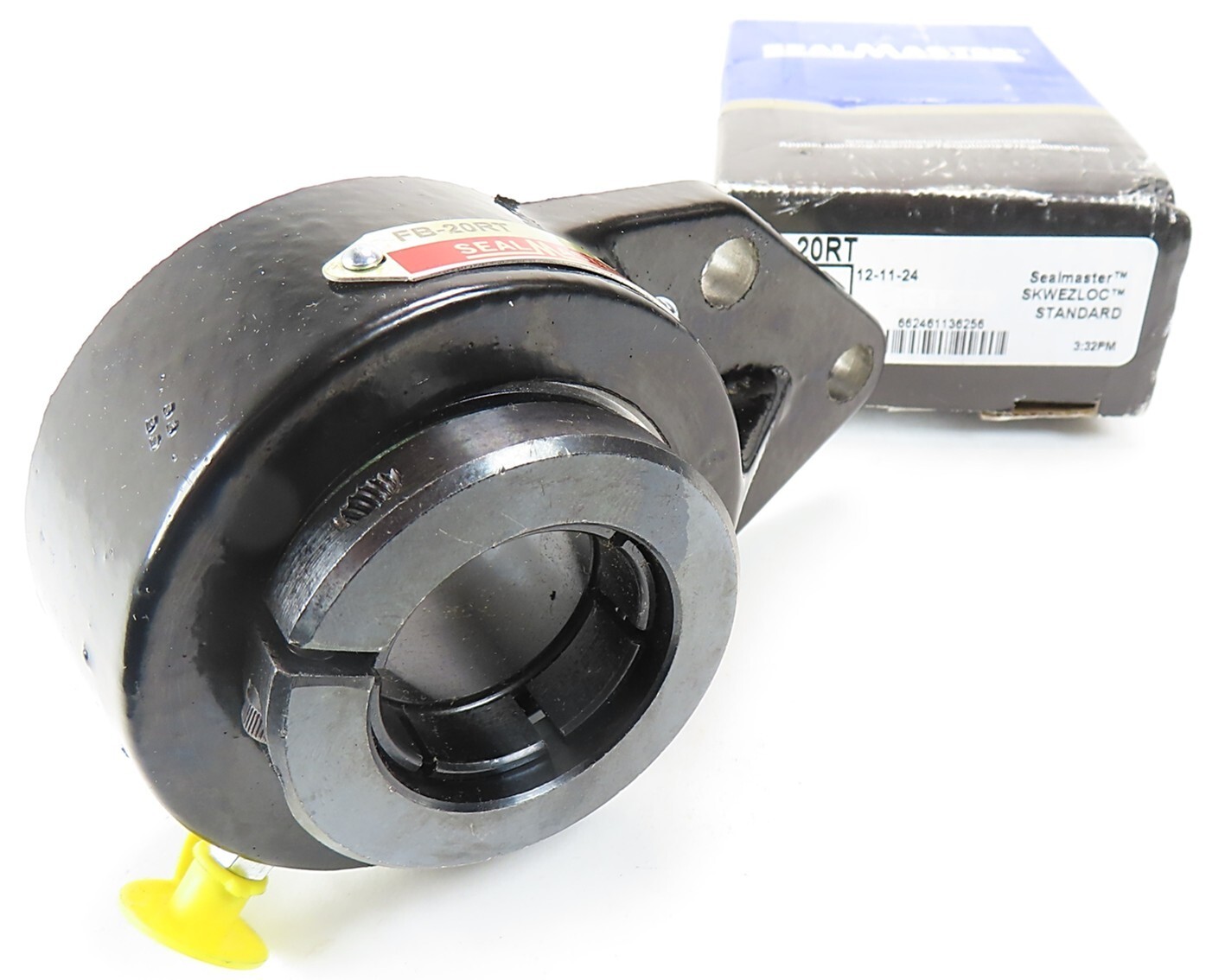 Sealmaster FB-20RT Gold Line 3 Bolt Bolt Flange Bracket Bearing 1 1/4″ Bore NIB