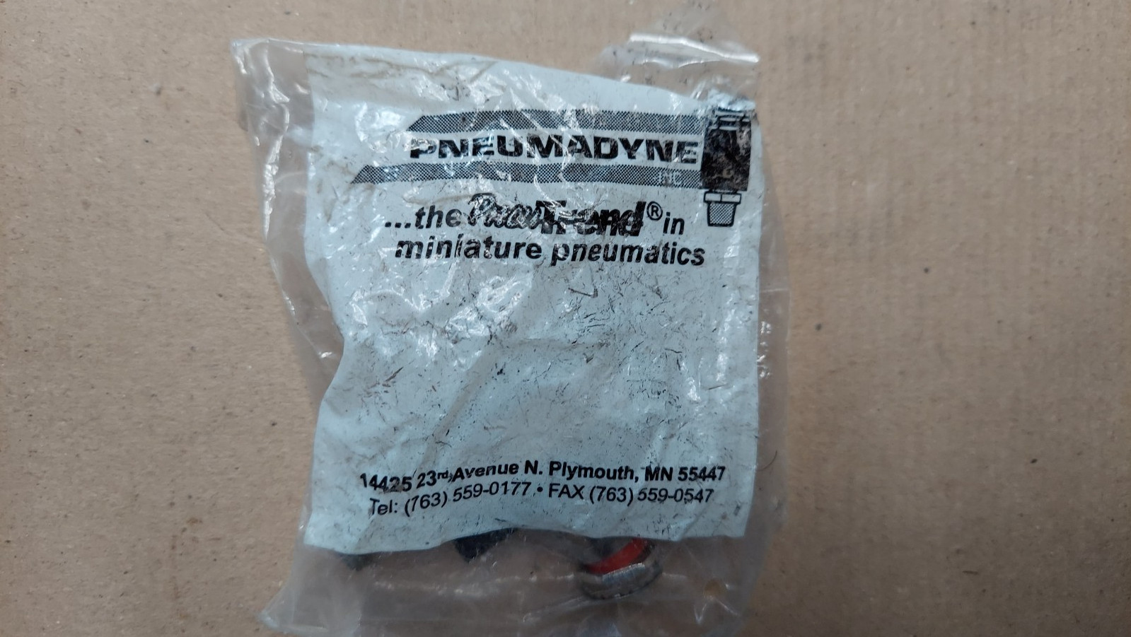 New Pneumadyne A4C-250-DP Pneumatic Air Control Valve L@@K