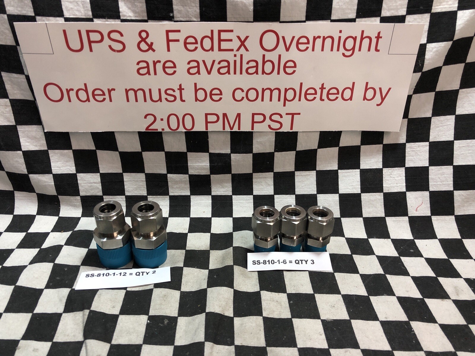 SWAGRELOK Male Connector 1/2″ TUBE, SS-810-1-12 & SS-810-1-6 LOT OF 5 #1370N3