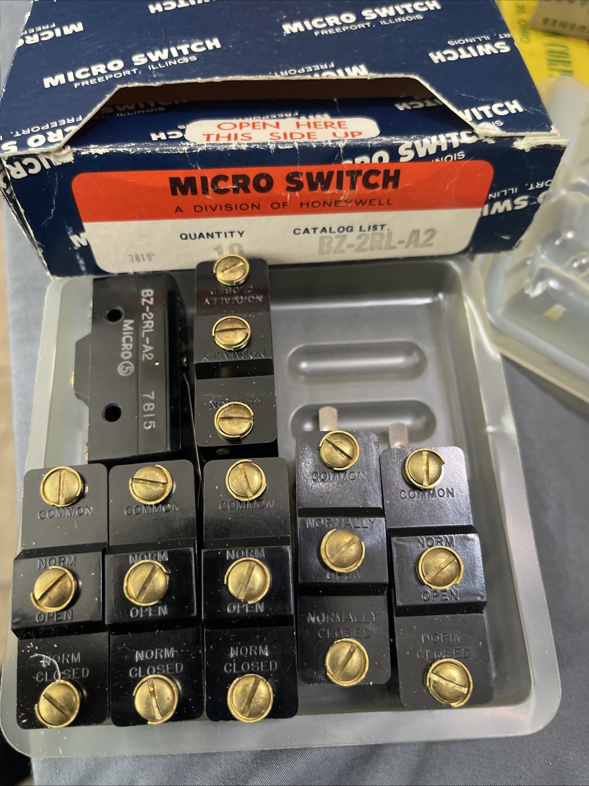 7-Honeywell BZ-2RL-A2 125 Snap Switch 480VAC 250VDC