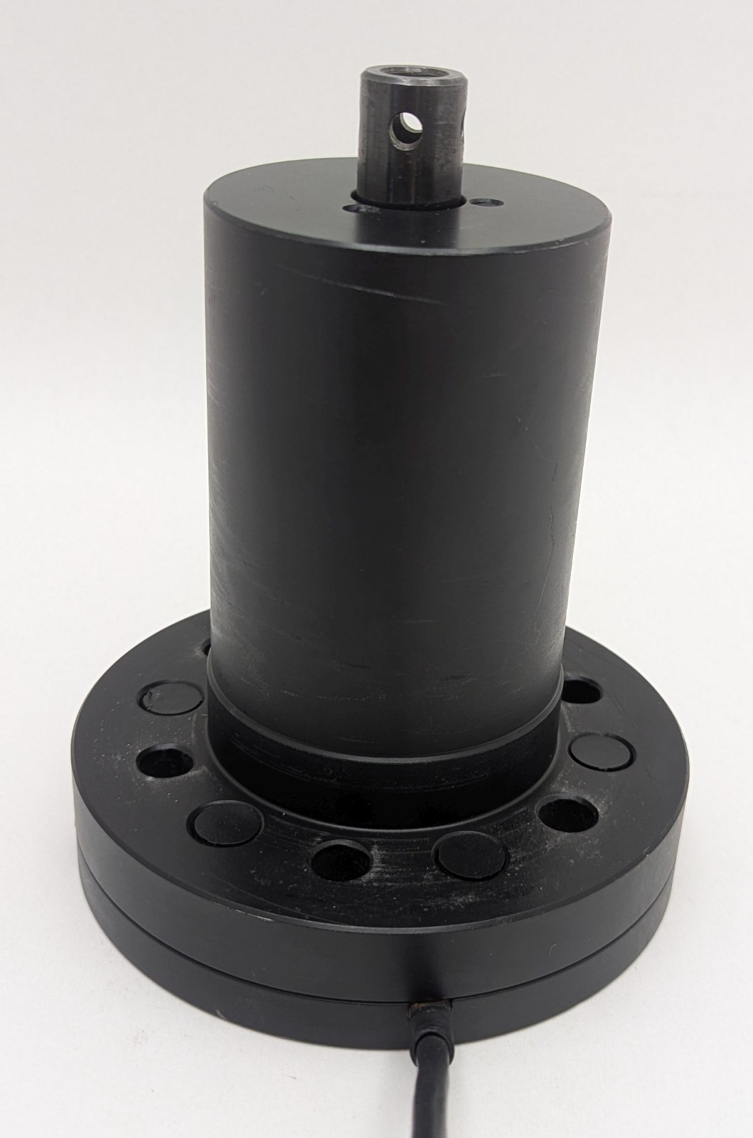 Instron 2525-804 Static Load Cell 10kN 2250lb Tension Compression 4400 5500 5800