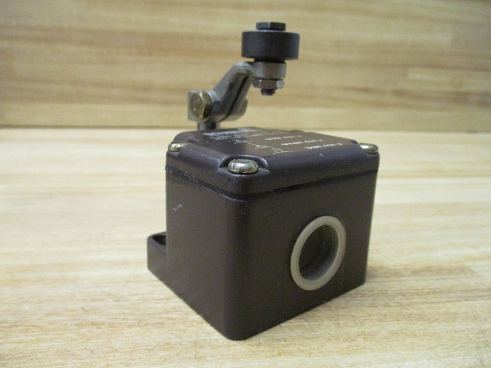 Schmersal U2K 431Y Position Switch U2K431Y