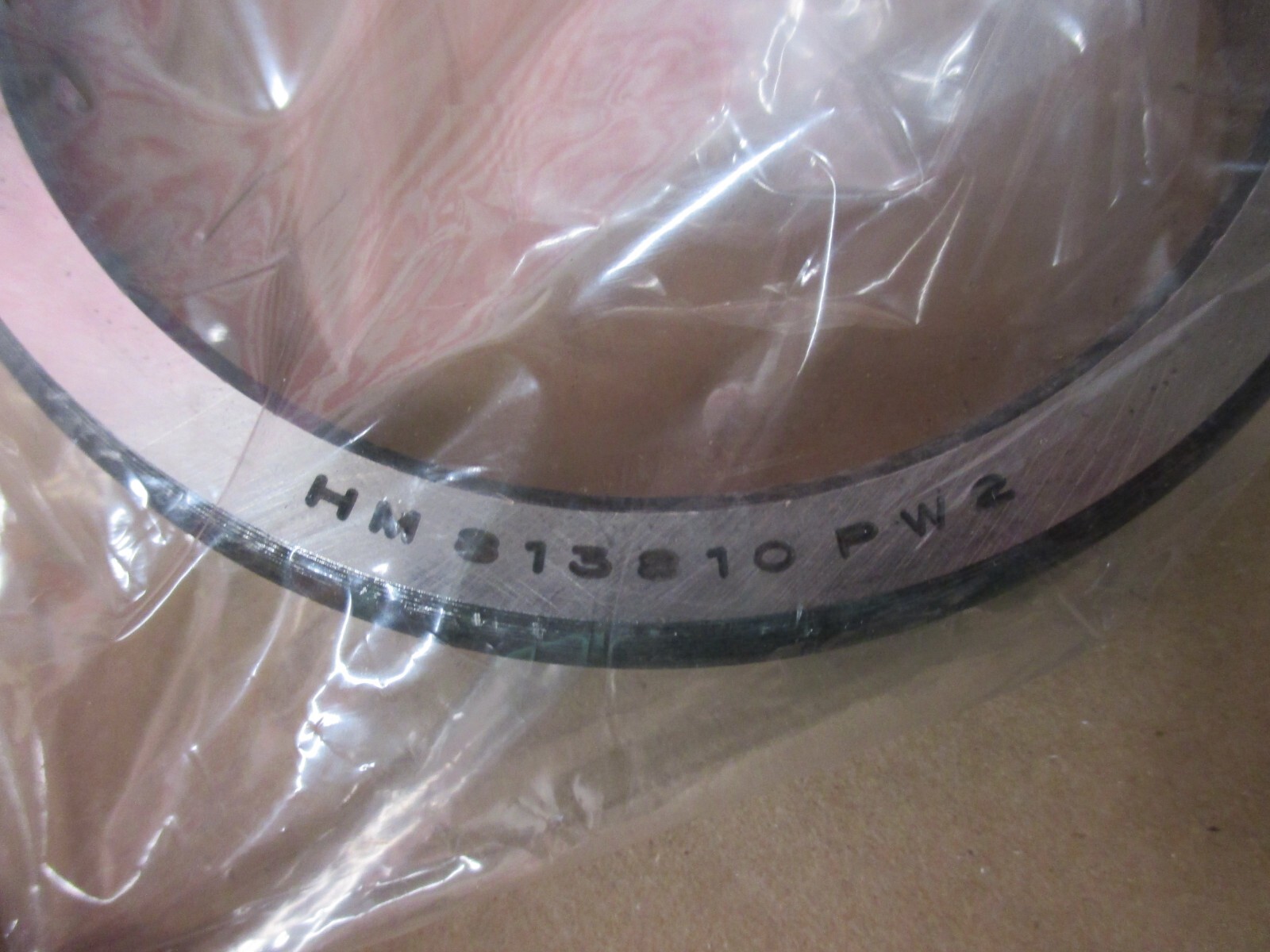 NTN BOWER HM813810PW2 BEARING CUP MOHAWK 457091 NEW