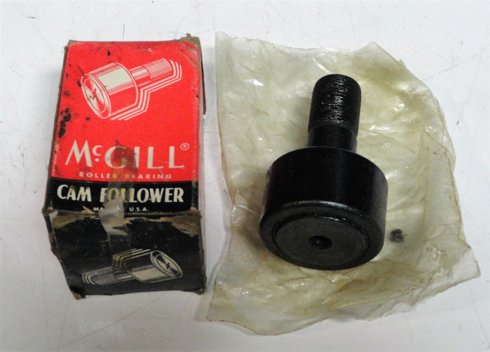 McGill ~ CAM FOLLOWER ~ CF12 ~ 4SE ~ NEW ~ Made in USA