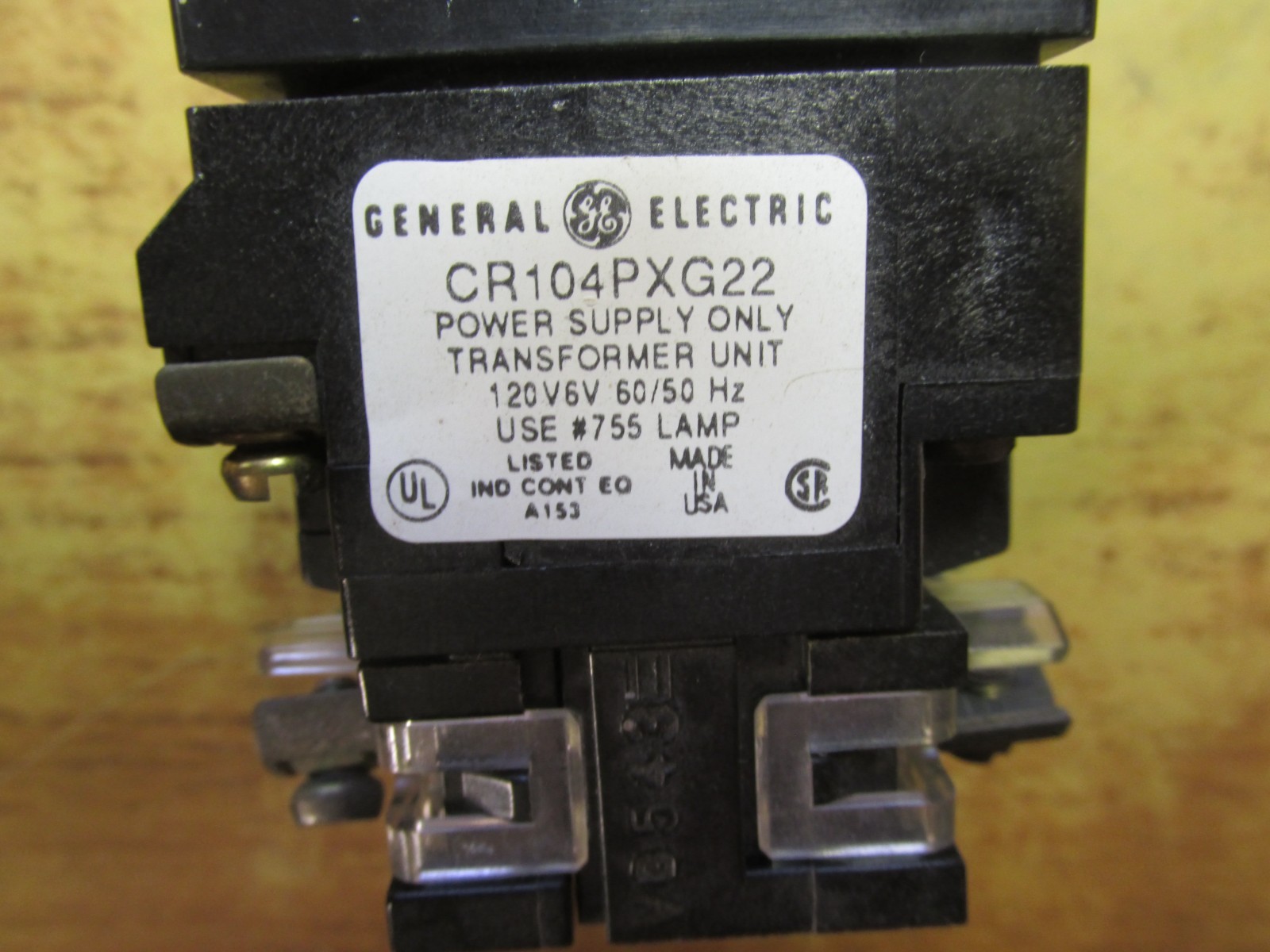 GE PUSH BUTTON TRANSFORMER UNIT 120V, CAT# CR104PXG22 .. VI-152