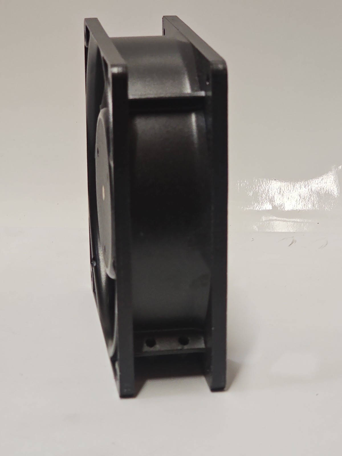 Orion Fans OA109AP-11-1TB Axial Fan 115VAC 131 CFM Ball Bearing NEW
