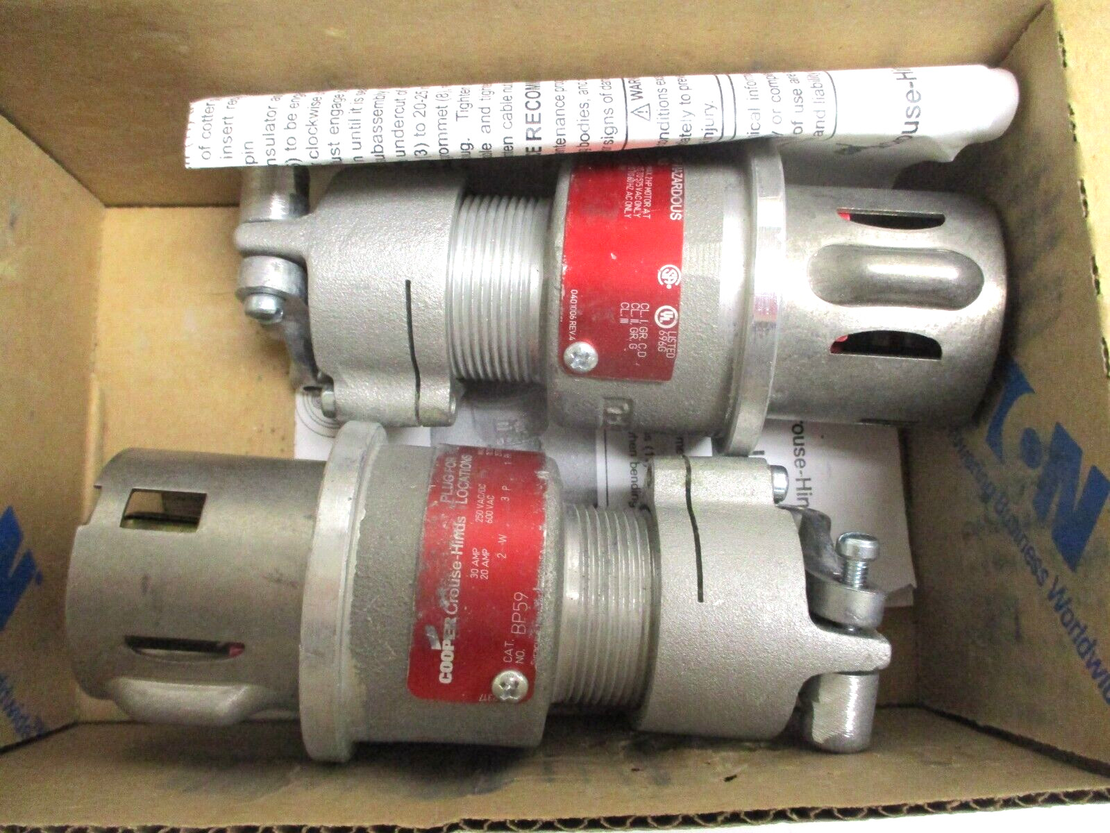 EATON , BP59 , PLUG WITH CABLE RANGE , 0.500″ TO 0.625″ , LOT OF 2 , SURPLUS