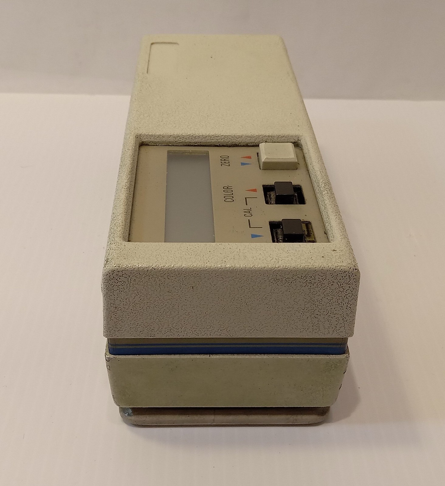 1 USED X-RITE 404 DENSITOMETER/SPECTROPHOTOMETER W/O CHARGER ***MAKE OFFER***