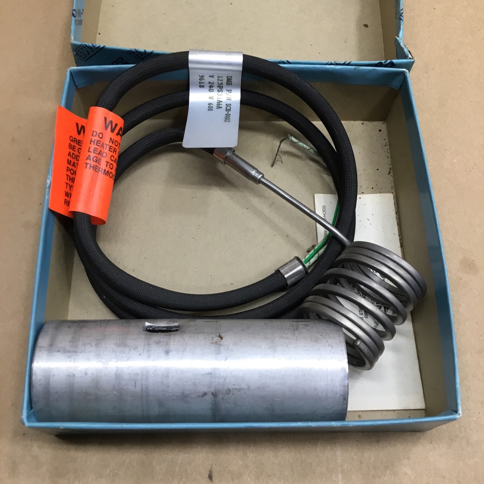 D-M-E SCH0081 Square Coil Heater 240V 300W Type J Thermocouple #1181b73pr3iac