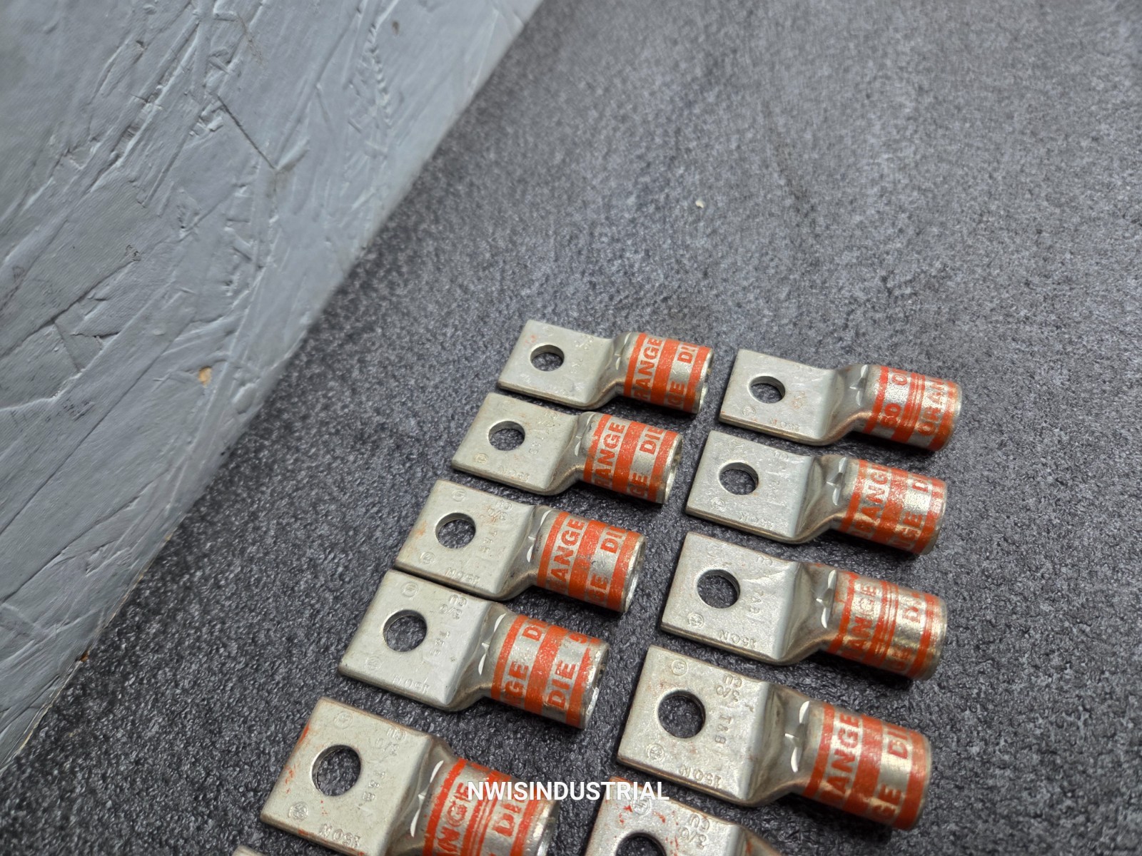 Lot of 20 – THOMAS & BETTS-T&B 150N, 3/0, CU, ORANGE DIE, Short Barrel, 1 Hole